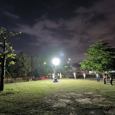 แสงสว่างกลางแจ้งกันไฟ 160 lm/W ไม่ประกาย 600W 800W 1200W แสงลูกโป่ง LED