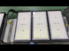 ไฟโฟลด์กีฬา 750W ปรับได้ ไฟสเตเดี้ยมสําหรับคอนเสิร์ตกลางแจ้ง